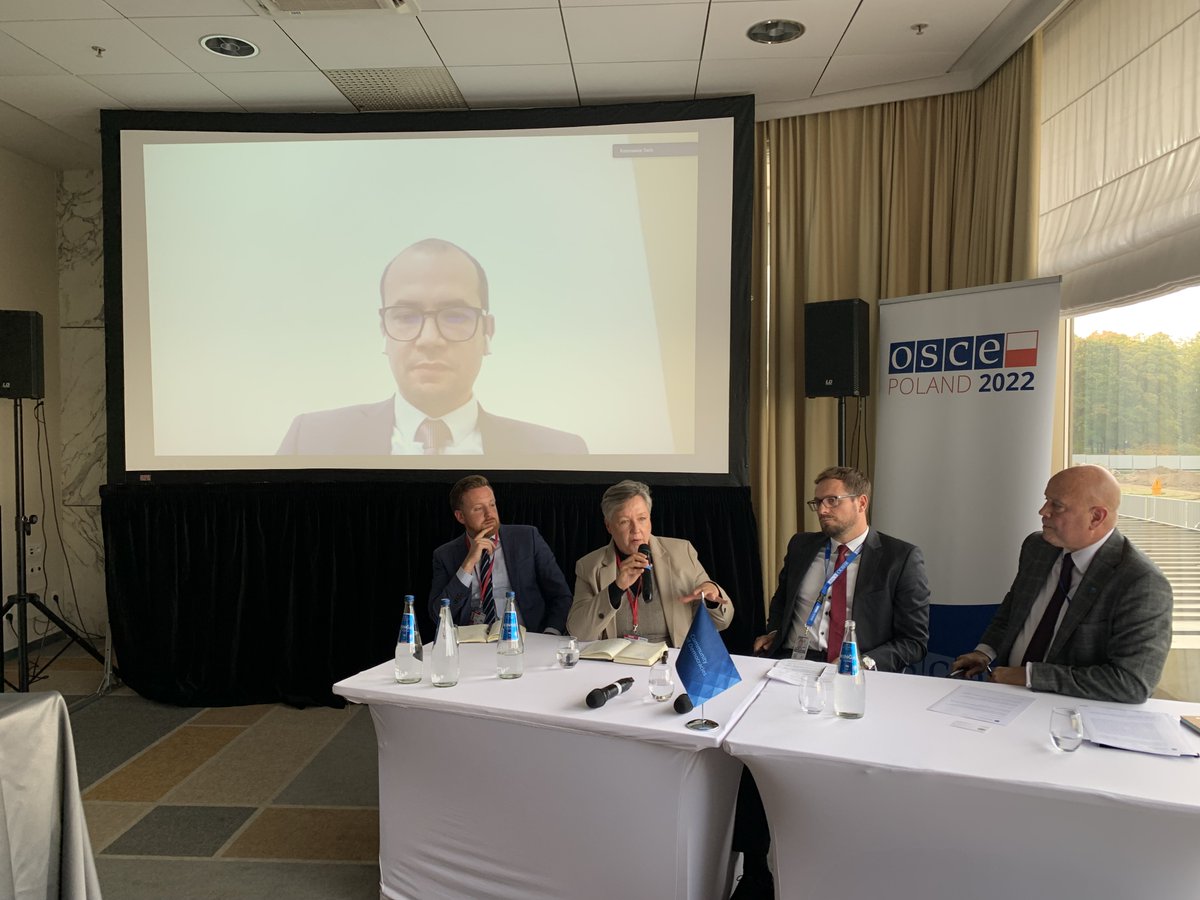 CommunityofDem's tweet image. Important and very timely discussions at CoD #WarsawHD side event on technology in service of democracy and human rights. Thank you to all our speakers for sharing their knowledge and expertise, and to Chair of CoD #Demtech Working Group Georgia for its leadership and support