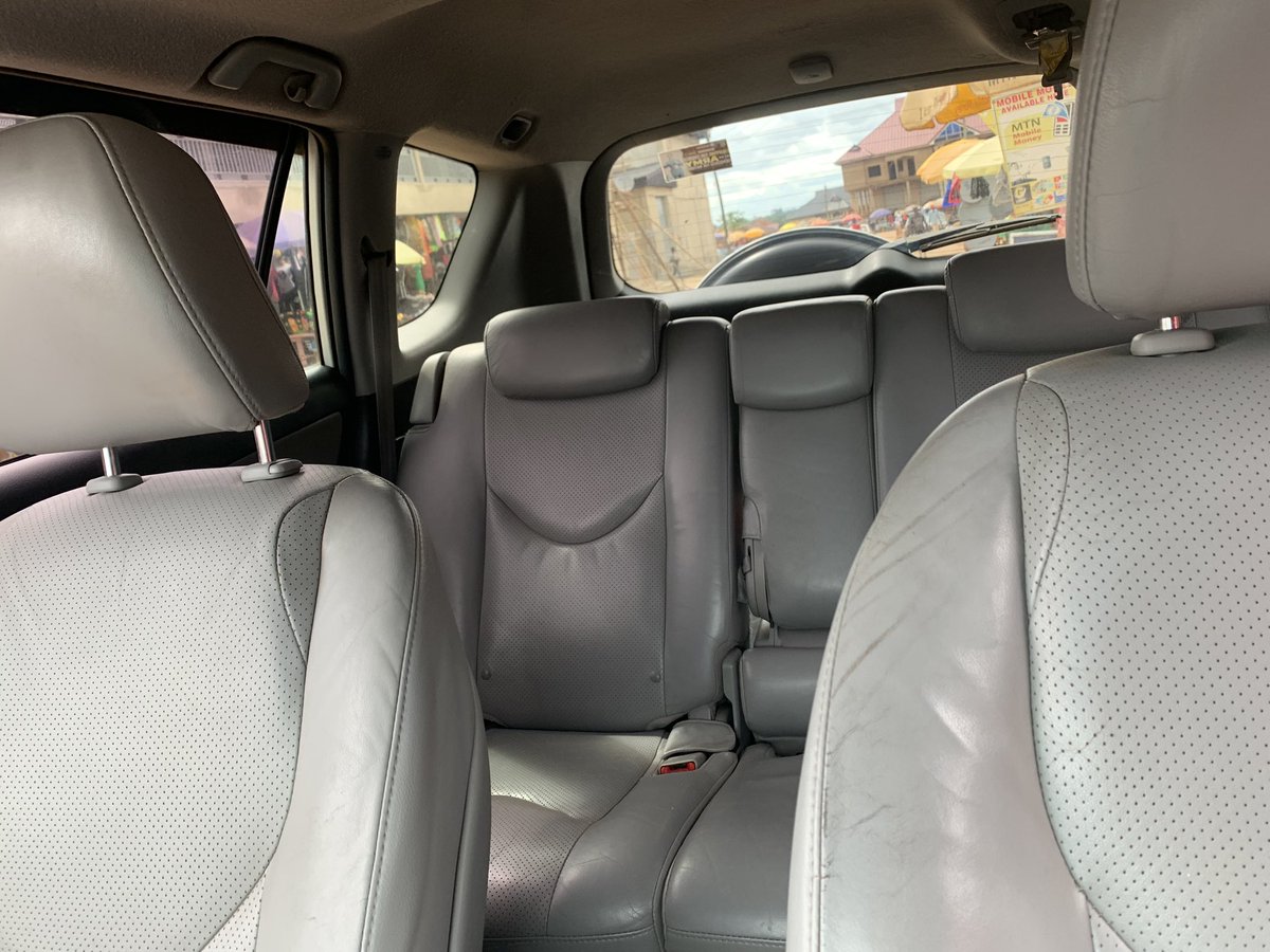 BeeBoateng's tweet photo. For sale https://t.co/JhNwj1WwTE