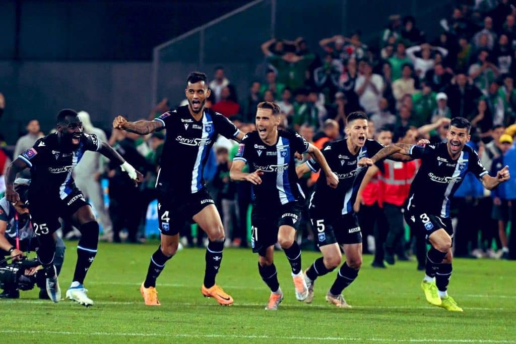 Nouvelle cover pour l'un des moments devenu historique de l'<a href="/AJA/">AJ Auxerre</a>
 🔵⚪