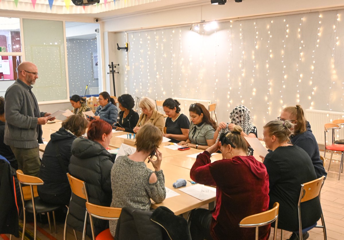 LivLighthouse's tweet photo. Join us today 12:30 - 2:30pm for 'Create Art' session painting pebbles for peace with professional artist Ali Harwood.
Come and join the fun. Free community lunch available for all registered participants from 12:00 - 12:30pm.
#createarts #pebbles https://t.co/c5xz1lwnsy