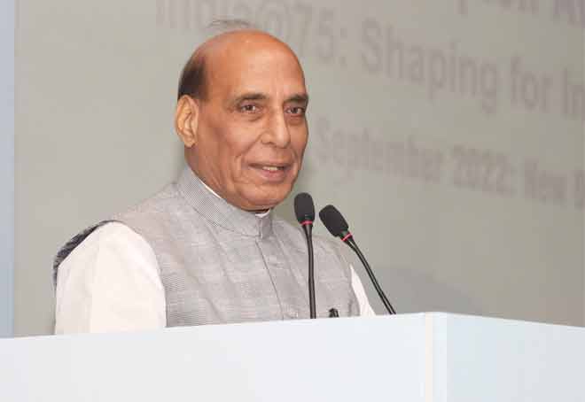knnindia's tweet photo. Atmanirbhar Bharat scheme has encouraged 10,000 MSMEs join defence sector: Defence Minister @rajnathsingh
#DefenceMSMEs #DefenceSector #MSMEs #AtmanirbharBharat @minmsme @SIDMIndia #SIDM
https://t.co/HjLwsb1NIS https://t.co/Tn4SqXMUWx