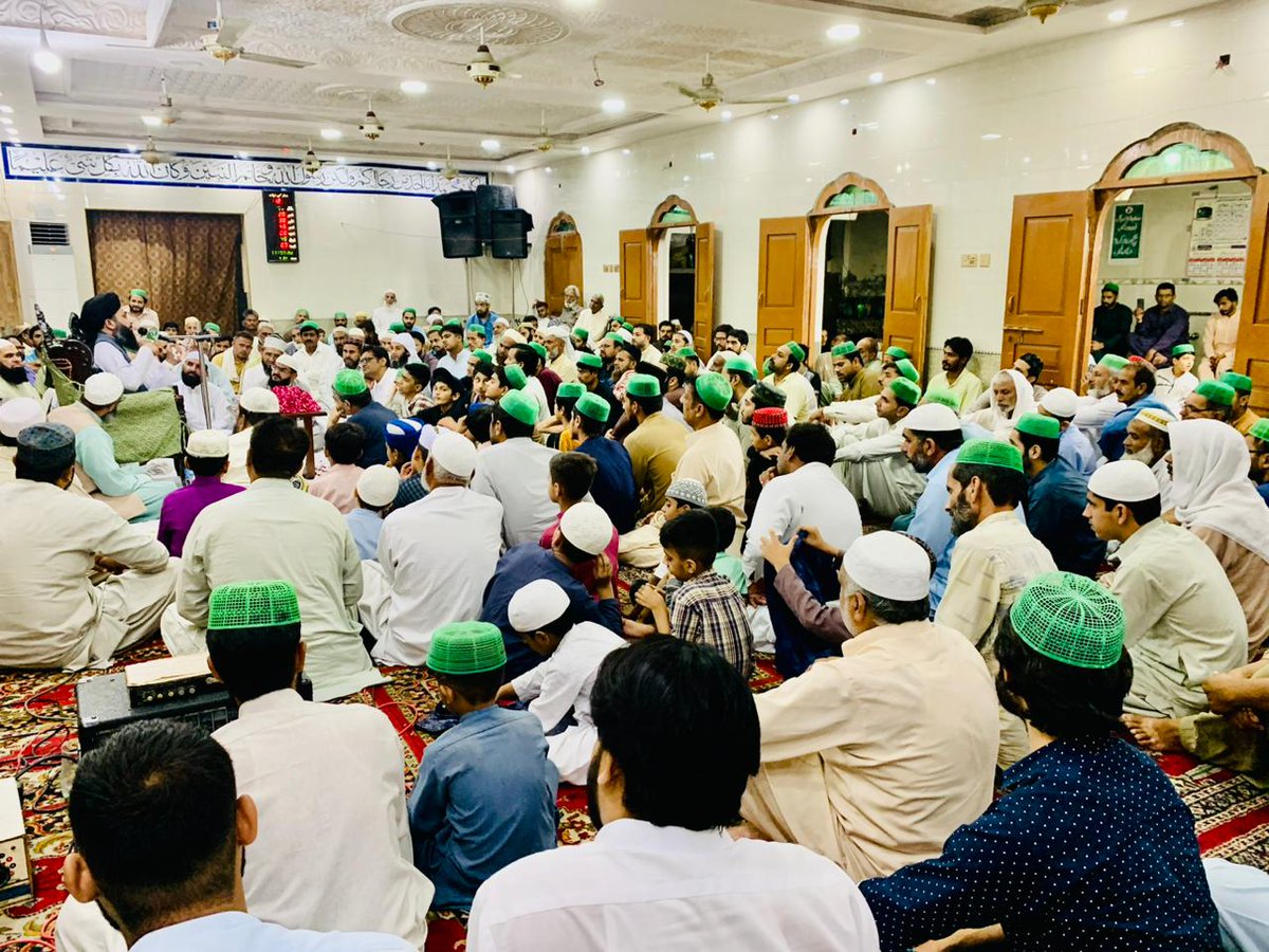 786owaisi's tweet photo. سبطِ رسول جگر گوشۂ بتول جانشینِ مولا مرتضیٰ امام حسن مجتبیٰ رضی اللّٰہ عنہ کانفرنس کے کامیاب انعقاد پر بزمِ اویسیہ العالمی حلقہ وزیر آباد کے معاونین کو خراجِ تحسین ۔۔۔ 
#IMAMeHASSANeMUJTABACONFERENCE https://t.co/oX10ilFZdG