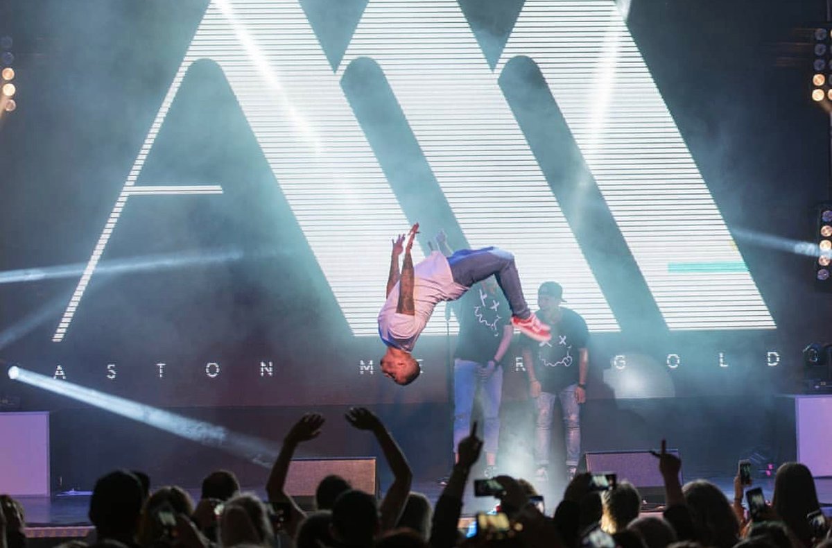 AstonMerrygold's tweet photo. Not long until the 3AM tour! Who's coming through? 🤟🏾Tickets in bio 🎟️ https://t.co/Fjxvkr6Qir