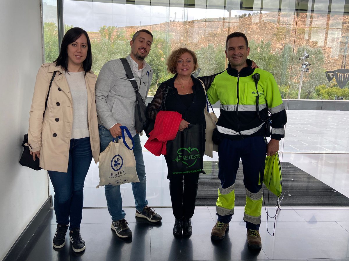 Reunión de la Junta Directiva de @FENTES en La Rioja. anfitriones <a href="/uteslarlarioja/">UTESLAR La Rioja</a>
Con <a href="/AETESYS_TES/">AETESYS (TÉCNICOS EN EMERGENCIAS SANITARIAS)</a> y <a href="/eus_tes/">EusTES</a>.

Aunando esfuerzos para crear nuevos horizontes para los TES.
FENTES avanzando 🚑🔥💪

#JuntosSomosMasFuertes
#TESVisible