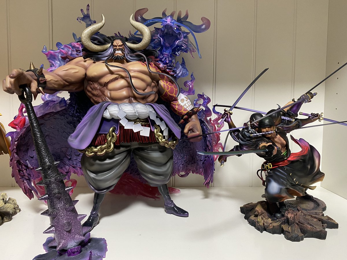 ayeaye_cap's tweet photo. maximumゾロ開封しました〜🥳
塗装がﾔｯｳﾞｧｲ…好きだぁぁぁああ!!!!!!
手持ちのフィギュアと並べてニヤニヤするとします🥰

 #ワンピース #ワンピースフィギュアを投稿しよう #POP_MH https://t.co/8BOgyfaYFG