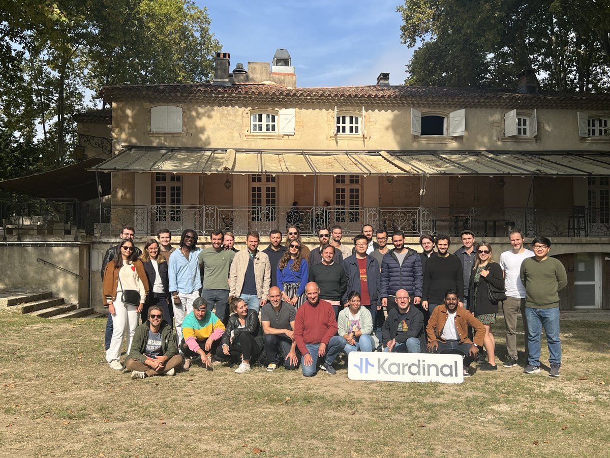 3 jours riches en émotions pour notre 1er séminaire 💥
Direction les Bouches-du-Rhône pour resserrer les liens et partager de bons moments en équipe !
Un grand merci à tous nos collaborateurs pour leur implication, leur enthousiasme et leur belle énergie ☀️
#startup #teambuilding