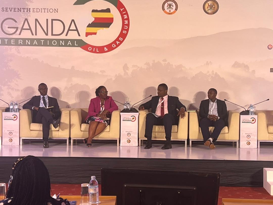 PAU_Uganda's tweet photo. We monitor national participation through some of the following aspects: Employment of Ugandans, technology transfer, the use of goods & services sourced within Uganda. #UIOGS #UgOilJourney https://t.co/aGY8mKOtii