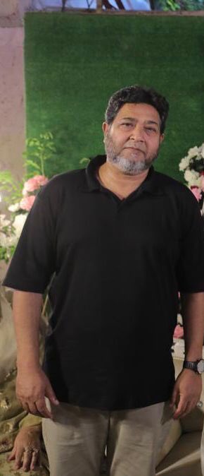 ImamUlHaq12's tweet photo. They are precious, learn to respect them and value them when they are with you ❤️

I request everyone to please pray for Baba’s health and his long life as he’s had a minor heart attack a few days back, and is now recovering Alhamdulillah. Would be grateful🙏🏼

#RespectYourParents https://t.co/mRRmqLoj2u