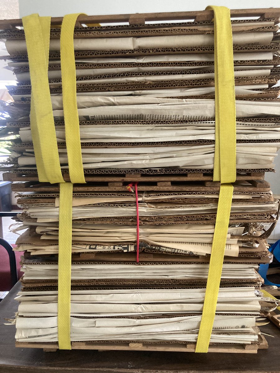 Ecolog3stDutz's tweet photo. After nearly 3 months the orchid specimens are finally dry and they’re getting ready to make their way to @KewScience @KewUKOTs #kewtci @Darwin_Defra #TIPAs https://t.co/9CKe4goU12