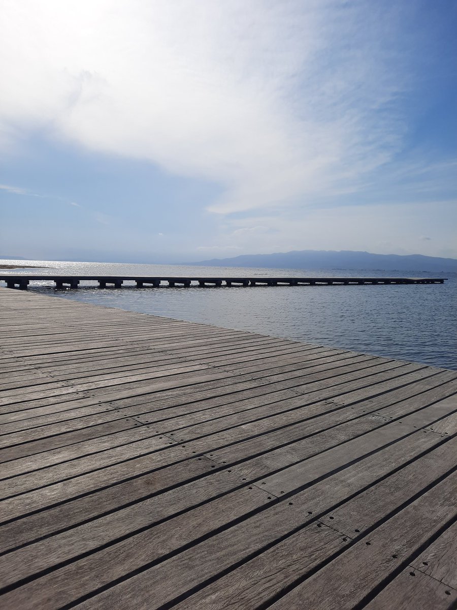 LluisAgea's tweet photo. Aprofito les vacances per carregar piles, revisitar llocs i descobrir-ne d'altres. Compartir els moments enriqueix l'experiència. #relaxingdays #bonacompanyia #devacances https://t.co/mRwE1AjLWG
