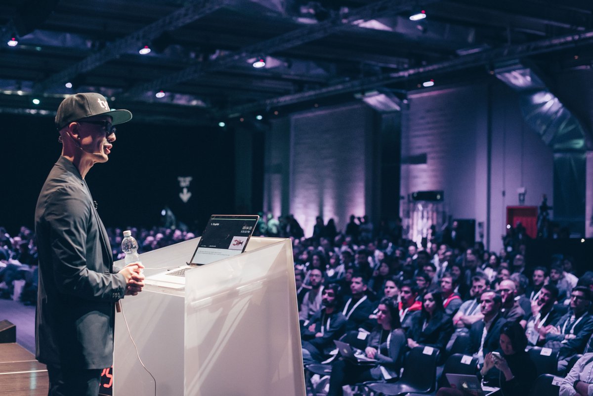 How To Get Booked As A Public Speaker:
1. Pick one topic you want to build authority in. This should be something you see yourself doing the next 3 years.
2. Write down some lessons you’d tell your younger self—things you wish you knew. 3-5 is a good starting point.

1/14