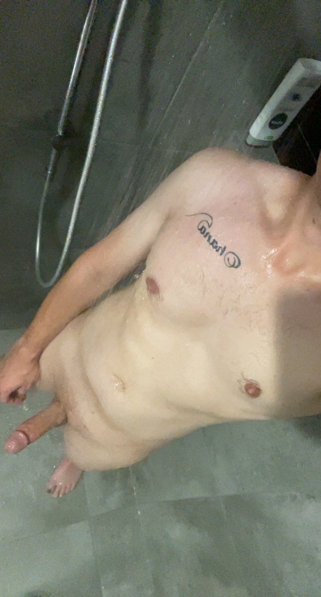 nhugh5's tweet photo. Plenty of room in this shower for some fun! Have so many ideas for fun content! Hit me up if interested to play and make content! #LetsPlay #showerfun #showersex #anytops #anybtms #brisbanegay #teamcut #onlyfansgay #heapsofshowerspace #gay #makesomecontent #hosting #hitmeupπππ https://t.co/fD5oysvXw5