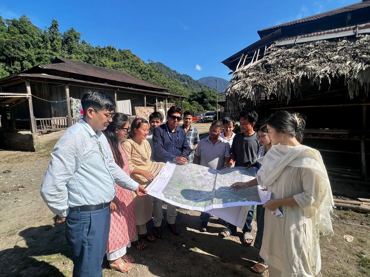 mopr_goi's tweet photo. The State of #ArunachalPradesh has successfully conducted #training on Demarcation of Land Parcel at #Boleng under #Siang District under #SVAMITVA Scheme.
#स्वामित्व
#MeriSampattiMeraHaq https://t.co/1LMSveRuU2