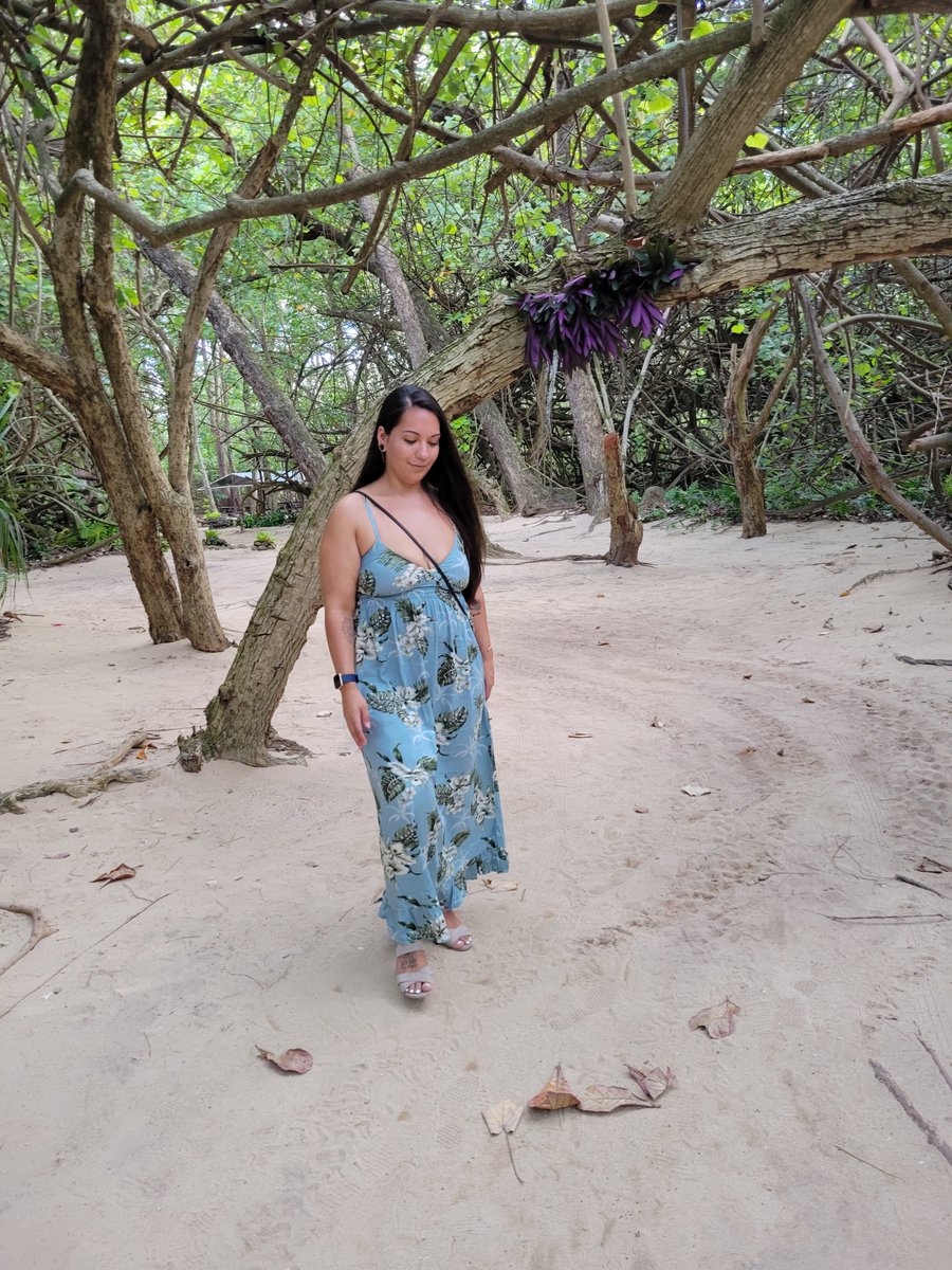 starblazeher's tweet photo. I don't "girl"but a few times a year.  Hawaii was nice but glad I'm back. #secretisland #Oahu  #kualoa  #Hawaii https://t.co/2hubrEW9fw