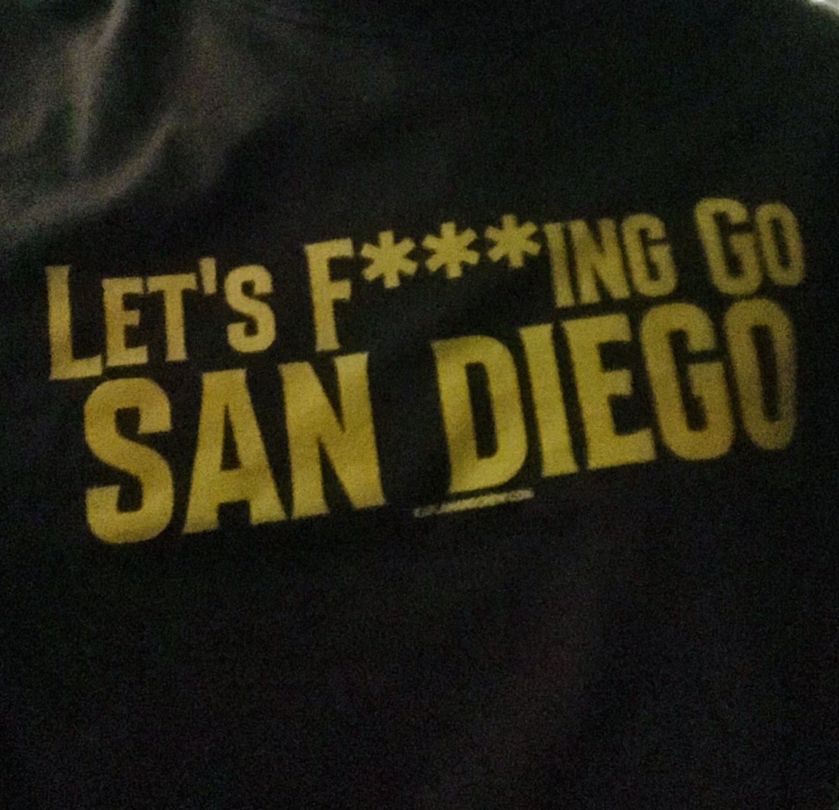 brianjruiz's tweet photo. We’ll take it! 🙌🏼🤎💛 #PadresWin #TimeToShine #MagicNumberIs4 https://t.co/WKB3xbajWg
