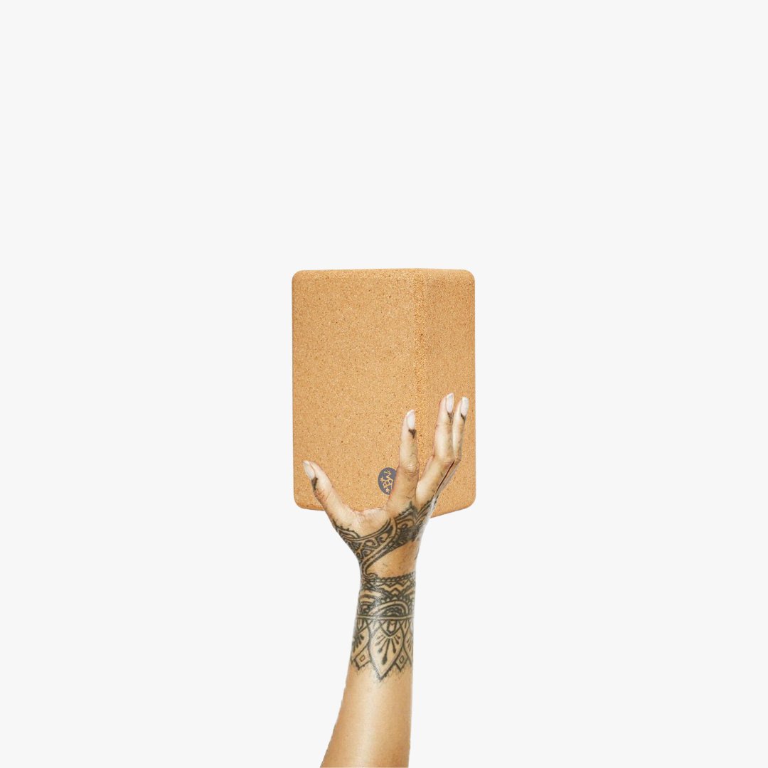OneDownDog's tweet photo. Thank you Rihanna for this important reminder to use your props! 🙏🙃 https://t.co/vsuCfPWJPq