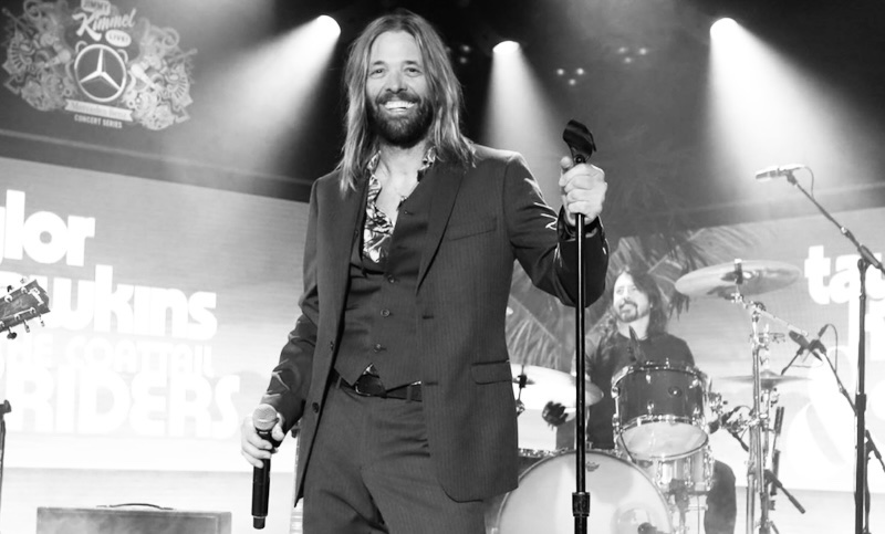 blissfulfiction's tweet photo. It’s really hitting me that there’s no more Chris Cornell and Taylor Hawkins and there never will be &amp; it’s heartbreaking. Soundgarden and Foo Fighters were two of my first favourite bands.
Two of the biggest heroes I’ll ever have. Awful 💔
#TaylorHawkinsTribute https://t.co/ya6fCms7aJ