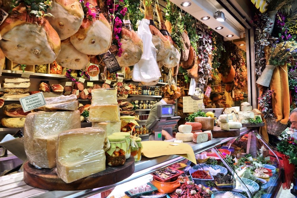 MILinGermany's tweet photo. No time to travel? Grab yourself a basket full of Dolce Vita at this Italian supermarket in Mainz!

https://t.co/zGzQA31kEN https://t.co/7slHytwf0Q