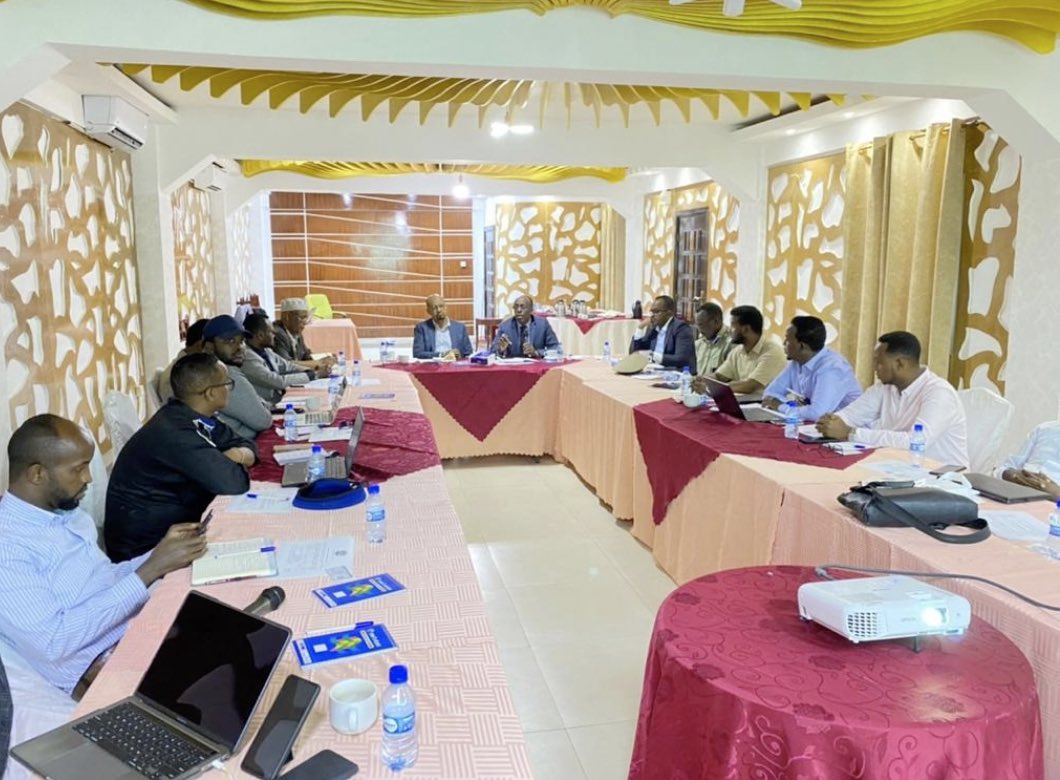 UNOPS_Somalia's tweet photo. On Sep 27, @SoPoliceForce & security leaders gathered to coordinate & improve support under the #JointPoliceProgramme, proudly supported by the @EU_in_Somalia @UKinSomalia @GermanyinSOM. https://t.co/D5LMshz9Fb