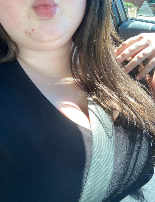 Here's a quick titty pic before I go to bed! Hope y'all are having a good night.  #sellingcontent #sellingnudes<a href="/tag/kinky"class="tags"><span>#kinky</span></a><a href="/tag/bbw"class="tags"><span>#bbw</span></a><a href="/tag/switch"class="tags"><span>#switch</span></a><a href="/tag/customclips"class="tags"><span>#customclips</span></a><a href="/tag/nsfw"class="tags"><span>#nsfw</span></a><a href="/tag/thickthighs"class="tags"><span>#thickthighs</span></a>
