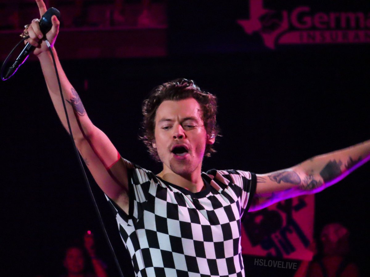 harrybeingsexy's tweet photo. https://t.co/N9x4CT6D8z