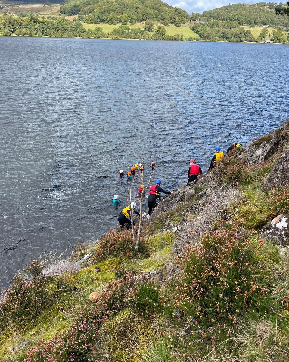 hcfehighpsport's tweet photo. Students taking part in cliff jumping and traversing in Ullswater at the beautiful @lakedistrictnpa. Students building teamwork skills and confidence. #transforminglives #ullswater #cliffjumping #confidenceandresilence https://t.co/9E2bXxO0TH