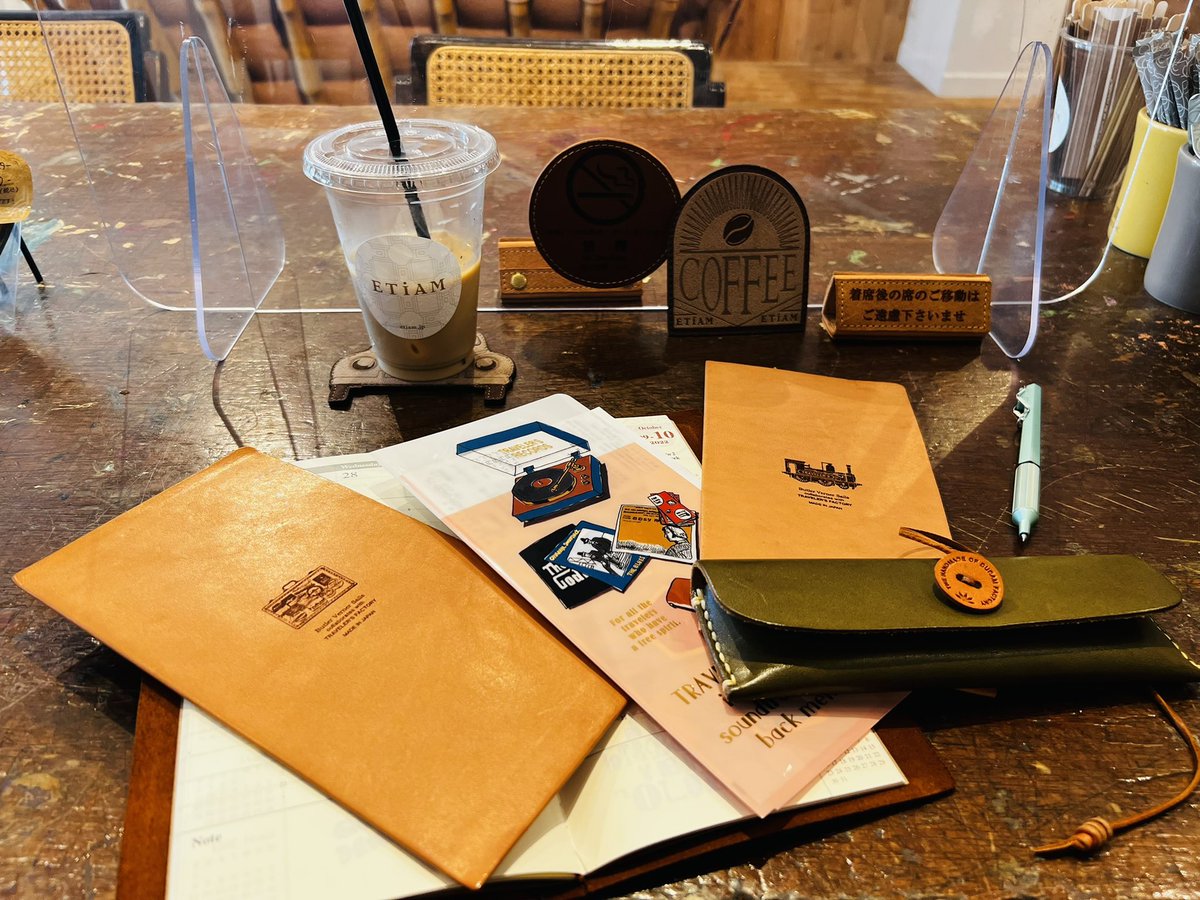 noronora's tweet photo. 【蔵前に行った時にすてきな革小物屋さん『ETIAM』へ行きました♫】
#etiam
#travelersnotebook https://t.co/yCcY4wD89Q