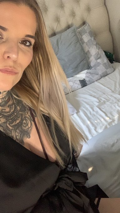 Yourrealdaydream - 60%off promo on my onlyfans https://t.co/gaw3DujhVa #onlyfansbabe #onlyfanspromo #onlyfans #OnlyFansInBio #onlyfansgirl #AdultBlogger #camgirl https://t.co/16mbH2Yaun