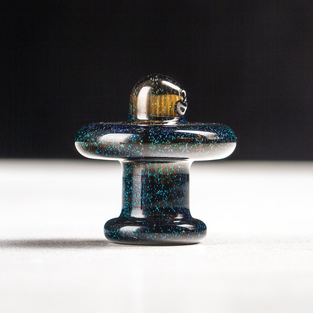 steamcrocodile1's tweet photo. High quality stained glass carb caps cover
#Banger #bangnail #smokeshop #smoke #smokeweedeveryday #smokelife #carbcap #carbcaps https://t.co/XKAw7oGPUO