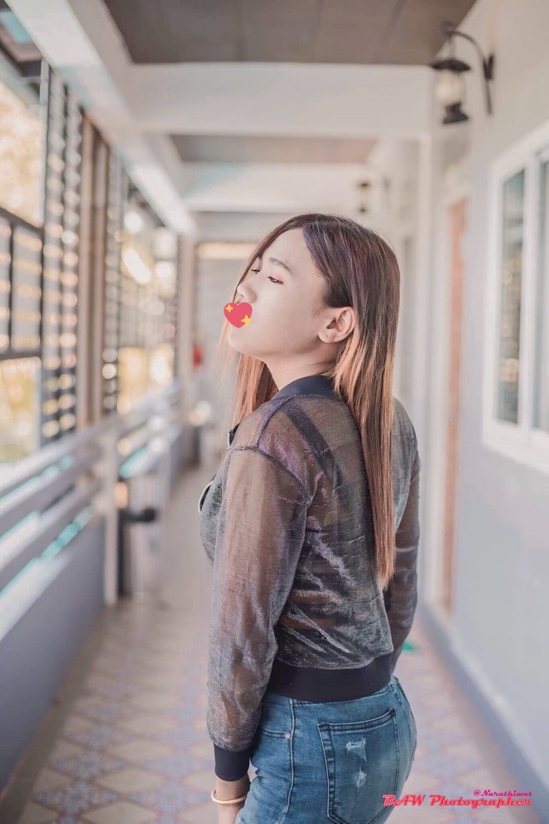 rinladq198's tweet photo. สิวที่ขึ้นหน้า ยังไม่เท่ากับเราที่น่าขึ้น 🤪 #ยะลานัดเจอ #ปัตตานีนัดเจอ #ปัตตานี #นราธิวาสนัดเจอ #นราธิวาส https://t.co/ymYCzjadaA