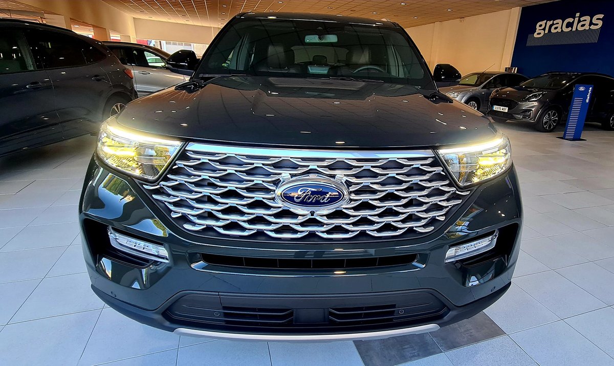 🔝👥 Todas as persoas que formamos parte da gran familia de #Gonzacar queremos darvos as GRAZAS, unha vez máis, por seguir confiando na nosa rede <a href="/FordSpain/">Ford España</a>, que é absolutamente VOSA! 👏🥳