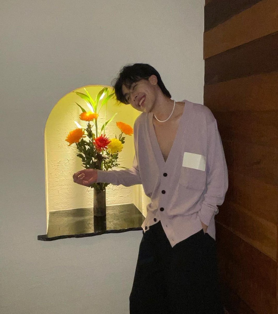 AllAboutGorn's tweet photo. 20220928
IGs update : gorn.proxie💖
- n’fleur patisserie
ft. ur english teacher in that pink cardigan
#PROXIEth #PROXIEGorn
#CONSTANTVV
#VVONSUGUNNASIL
#BIFW2022 https://t.co/IuJm1RcvGg