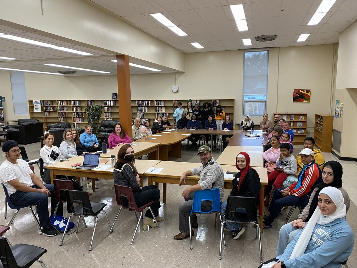 RIverside’s first parent council meeting of the school year. I have never had this many parents join a secondary school council meeting 🙏 So grateful to all the families that were able to attend. Thank you to my 6 student representatives and Mr. Rankin for representing the staff