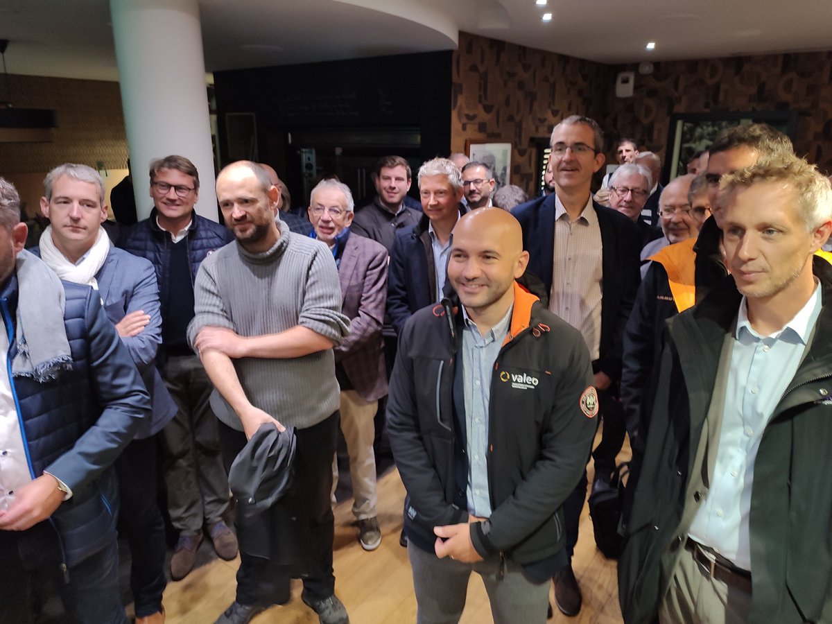 Energie_Mayenne's tweet photo. Merci à tous nos partenaires de l'Entente régionale des @paysdelaloire d'avoir partager ce moment convivial au café des Jacobins lors du congrès #FNCCR2022. https://t.co/fT6CM1tXPy