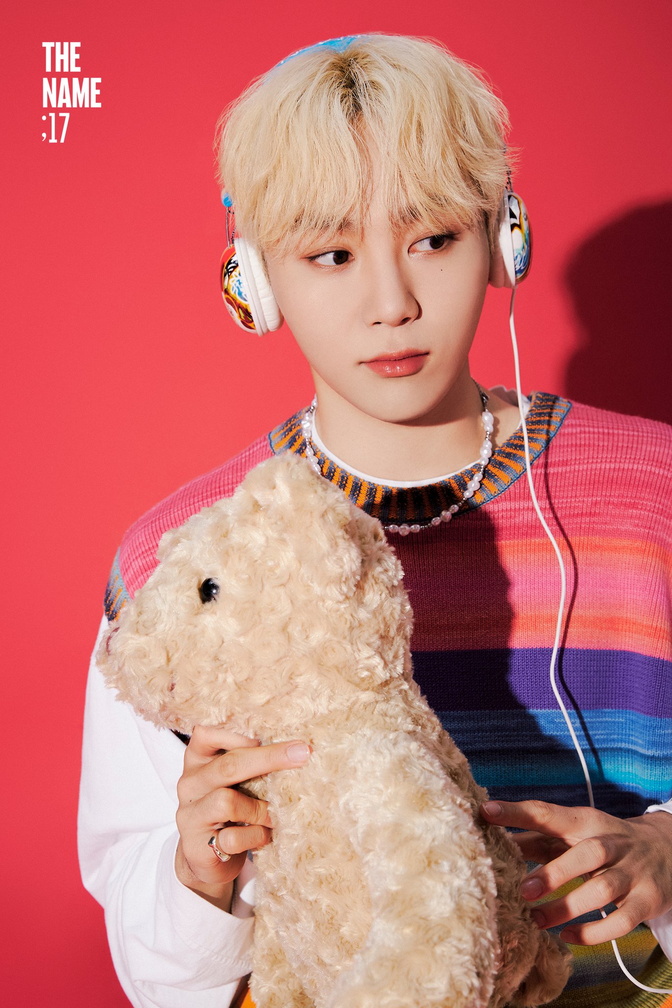 the　name　17　Seventeen Seventeen - 2022 SVT PHOTOBOOK The Name;17 - Amazon.com Music