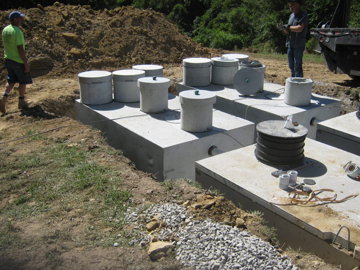 DitchingDittmer's tweet photo. Dittmer Ditching offers professional Clinton #septic installation services. We are fully insured, licensed, and insured experts to provide a specialized range of services.

Schedule a Free Estimate Today! https://t.co/ZgKAsOyIAX #ClintonSepticInstallation #ResidentialSepticSystem https://t.co/fRumSK6cAv
