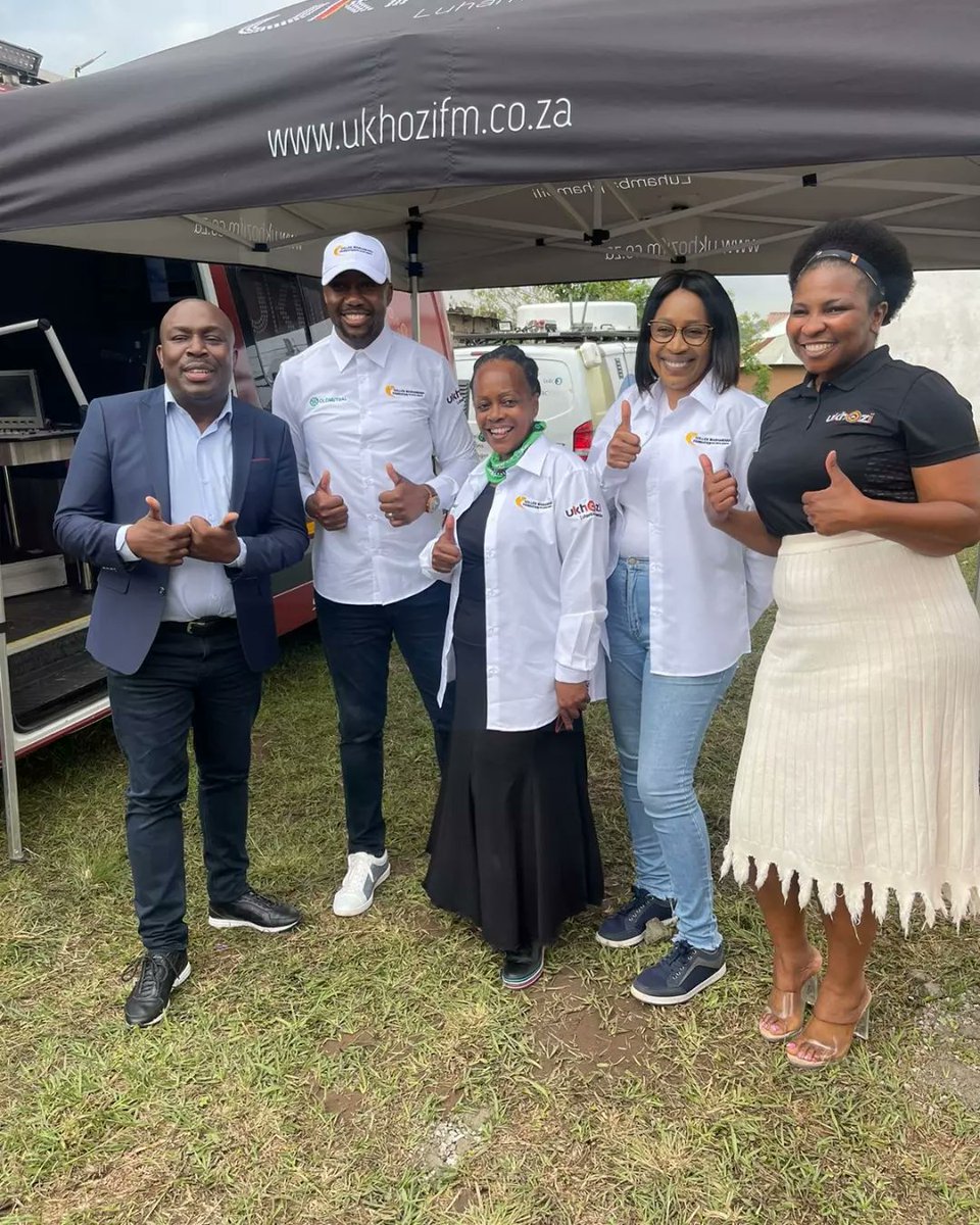 CollenMashFound's tweet photo. The organizations that came together and committed to helping flood survivor, Gogo Maphumulo at Umbumbulu, Durban in KwaZulu-Natal. 

#collenmashawanafoundation 
# ukhozi 
#oldmutual 
#househandover https://t.co/7wc6j74R4W