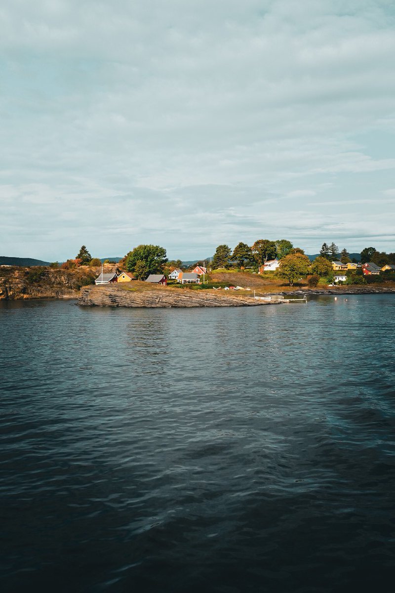 mythiXTrinity's tweet photo. Le fjord d’Oslo. #Trinitrip 🇳🇴 https://t.co/6T1KFqYOIo