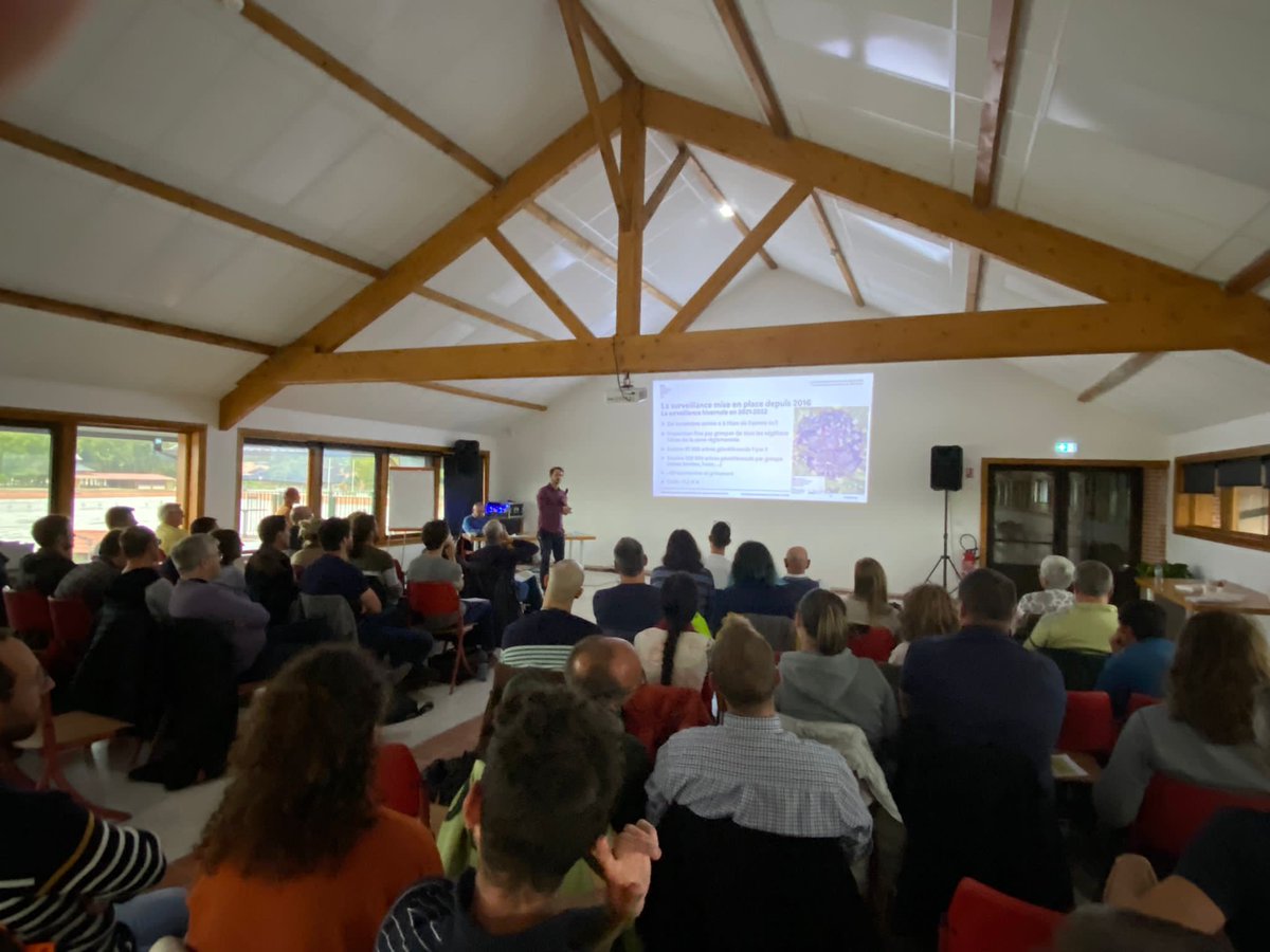 Affluence pour cette première journée du GEFF 2022 à Lamotte-Beuvron (41). 
Un évenement rassemblant tous les entomologistes forestiers francophones.

<a href="/EntomoC/">EntomoCentre</a> <a href="/INRAE_VDL/">INRAE Val de Loire</a> #insecte #entomologie #GEFF2022 #recherche