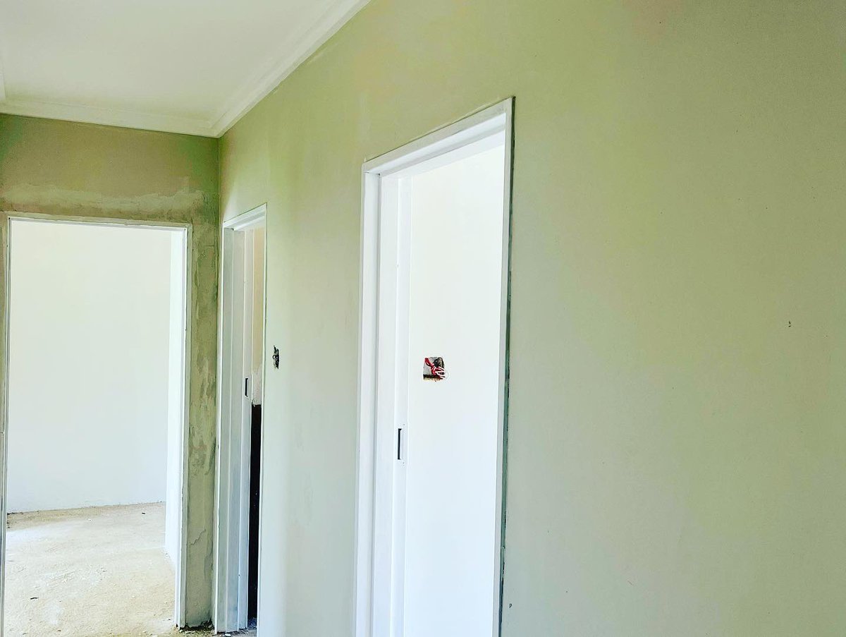 TurnburyProp's tweet photo. It’s the home stretch! We are pushing for end of year hand over at this #Harare development…

#Construction #PropertyDevelopment https://t.co/VbX8OmwicF