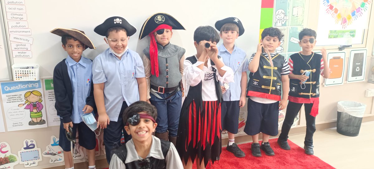 AIS_Grade3's tweet photo. Grade 3 G celebrating Pirate Day. #AISGrade3 #AISPrimarySch https://t.co/N70XoOdlms