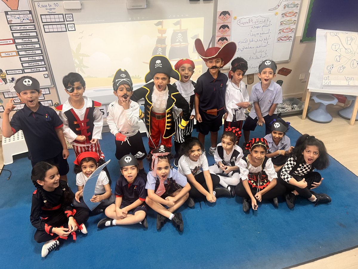 AIS_GradePrep's tweet photo. Prep D students celebrating Pirate Day. #AISGradePrep #AISPrimarySch https://t.co/URKWK1SRWG