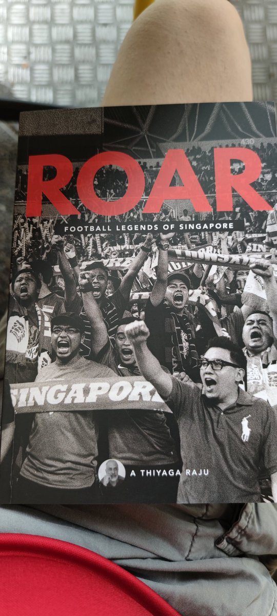 GaryKLH's tweet photo. Announcement: ROAR is now on sale at @KinokuniyaSG bookstore at Takashimaya. Get a copy in person today! #ROARSG https://t.co/71o45PCWPl