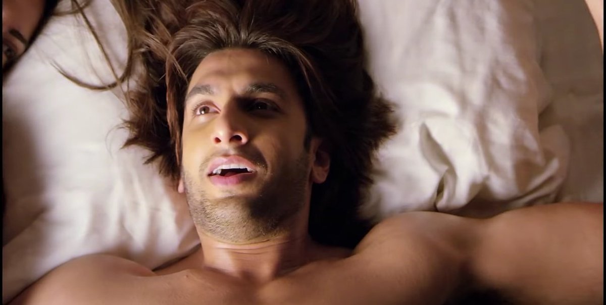 ranveercirkus's tweet photo. Chocolate π₯΅π¦π«¦π€€π€€π€€ #Dotherex https://t.co/Kx3NpfKO7Q