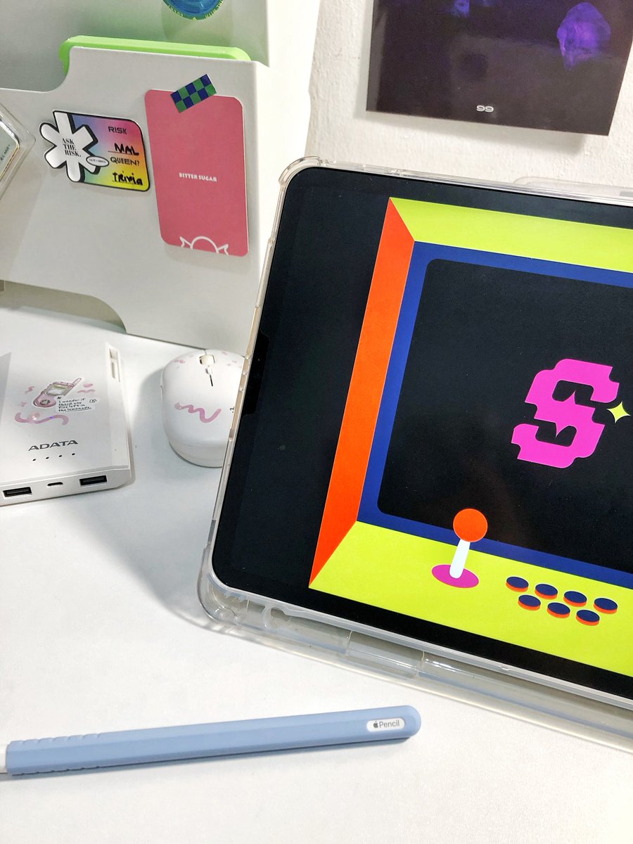 🧩🧢💗🍑👾🎮