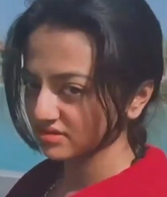 Amihellu's tweet photo. Win karke kya milega??

#HellyShah #HellyHolic https://t.co/gzJeQRNB59