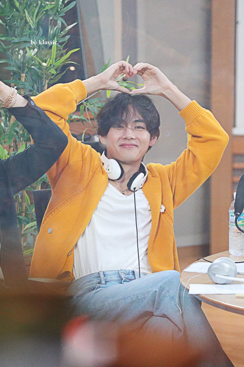 beklassic_v's tweet photo. [HD] 220927✨ #뷔 #태형 #V #Taehyung #BTS #방탄소년단 @BTS_twt https://t.co/FyWRiBb1gh