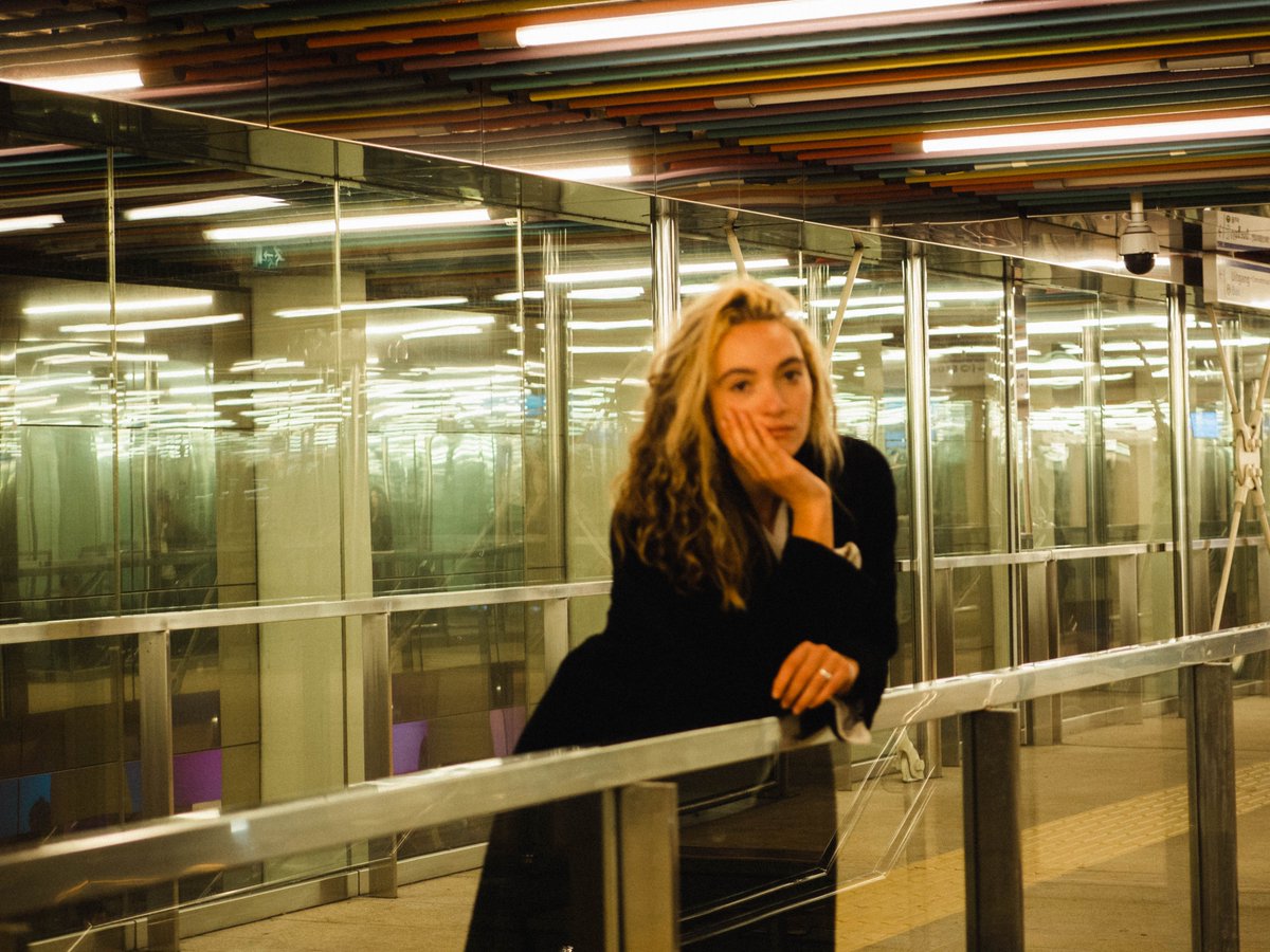 neomistweet tweet media