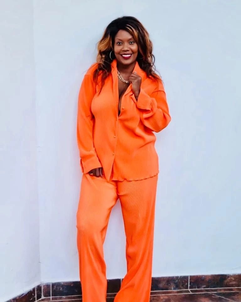 sanaacharts's tweet photo. We are crushing hard on @sanaipei.tande #WCW, a 👑 who's served us hits and remained relevant through the years. She has played a huge role in shaping the EA music industry and is such a role model to many upcoming female artists. Her hit #kiwango closing this week's chart. https://t.co/tXXmnZm8jt