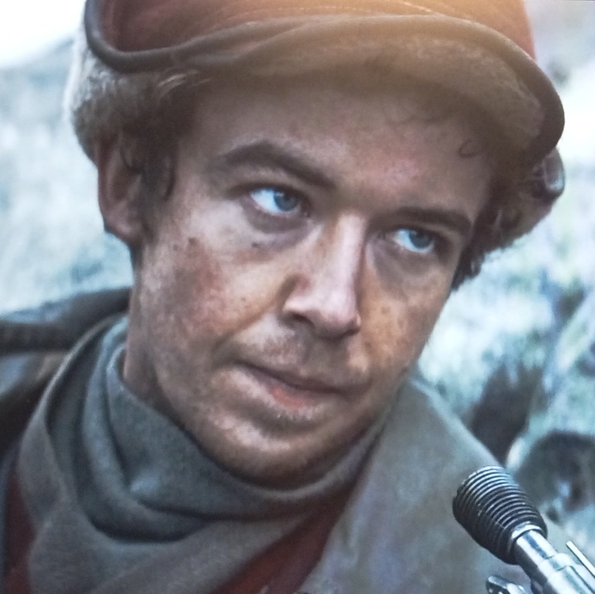 #Andor Spoilers
.
.
. 
. 
. 
JAMES FROM THE END OF THE FUCKING WORLD??